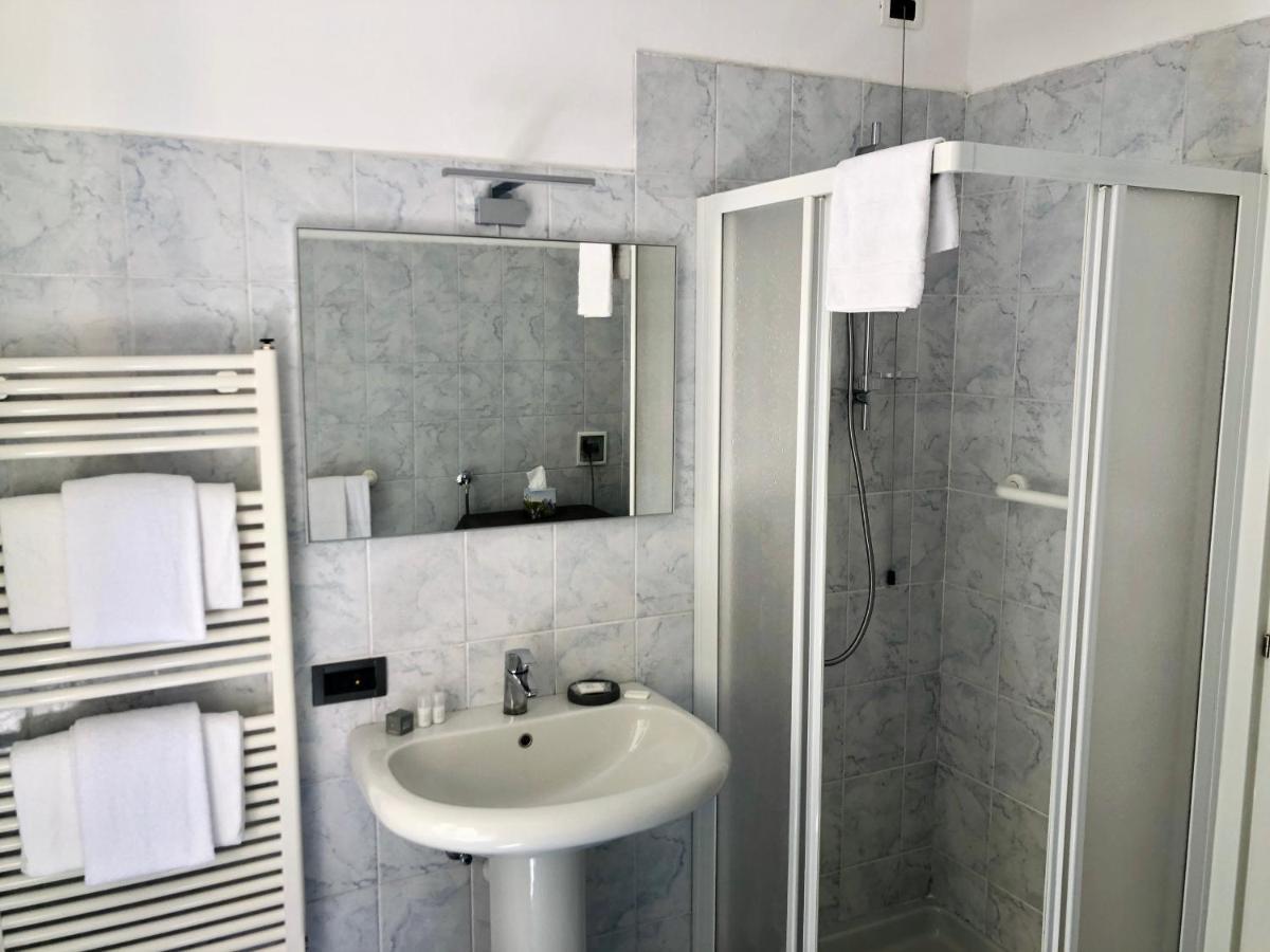 Le Campane Studio Apartment Белладжо Экстерьер фото